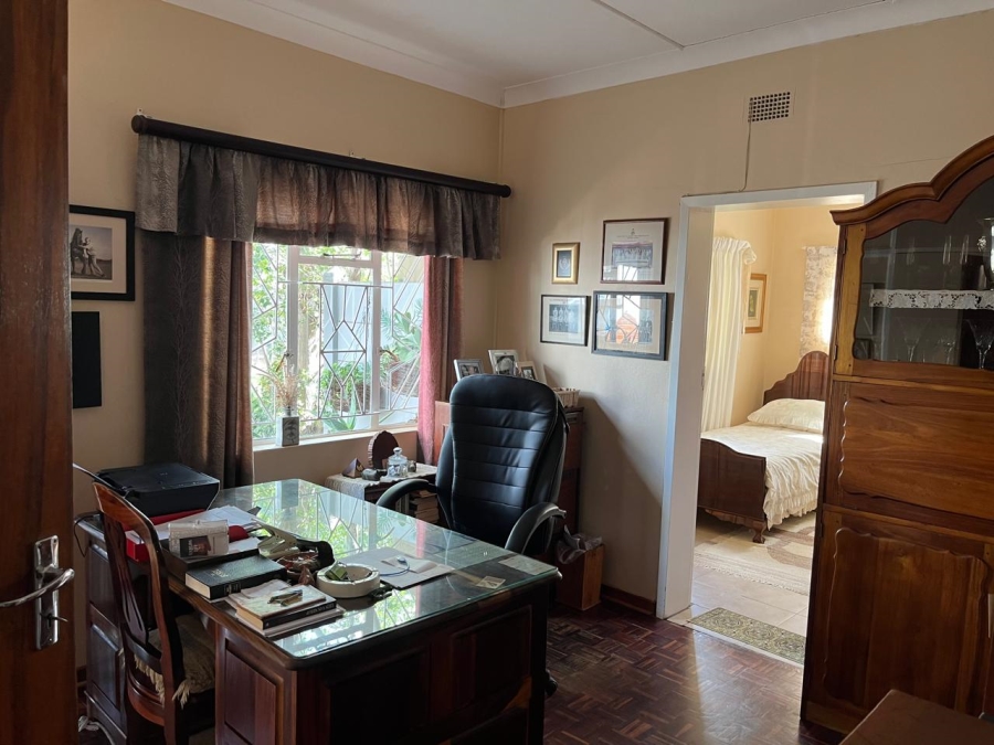 5 Bedroom Property for Sale in Theunissen Free State